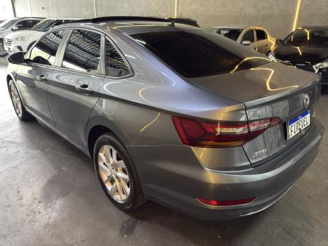 VOLKSWAGEN Jetta 1.4 4P 250 TSI TURBO COMFORTLINE AUTOM�TICO, Foto 5