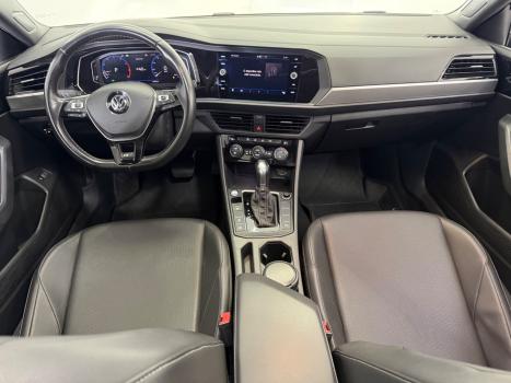 VOLKSWAGEN Jetta 1.4 4P 250 TSI R-LINE AUTOM�TICO, Foto 4