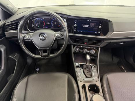 VOLKSWAGEN Jetta 1.4 4P 250 TSI R-LINE AUTOM�TICO, Foto 5
