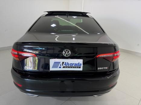 VOLKSWAGEN Jetta 1.4 4P 250 TSI R-LINE AUTOM�TICO, Foto 13
