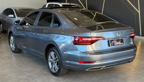 VOLKSWAGEN Jetta 1.4 4P 250 TSI R-LINE AUTOM�TICO, Foto 13