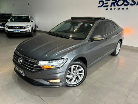 VOLKSWAGEN Jetta 1.4 4P 250 TSI TURBO COMFORTLINE AUTOM�TICO, Foto 3