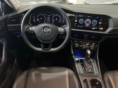 VOLKSWAGEN Jetta 1.4 4P 250 TSI TURBO COMFORTLINE AUTOM�TICO, Foto 6