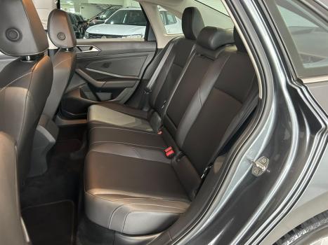 VOLKSWAGEN Jetta 1.4 4P 250 TSI TURBO COMFORTLINE AUTOM�TICO, Foto 13