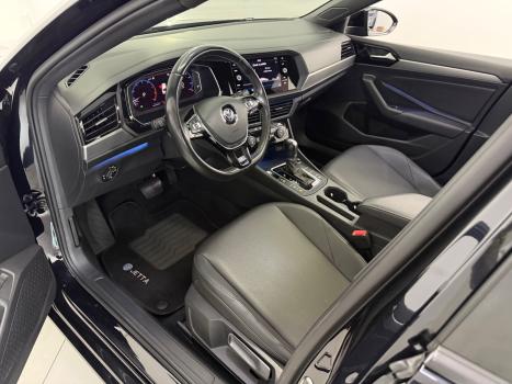 VOLKSWAGEN Jetta 1.4 4P 250 TSI R-LINE AUTOM�TICO, Foto 3