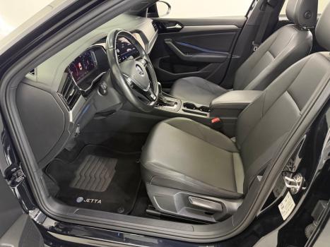 VOLKSWAGEN Jetta 1.4 4P 250 TSI R-LINE AUTOM�TICO, Foto 6