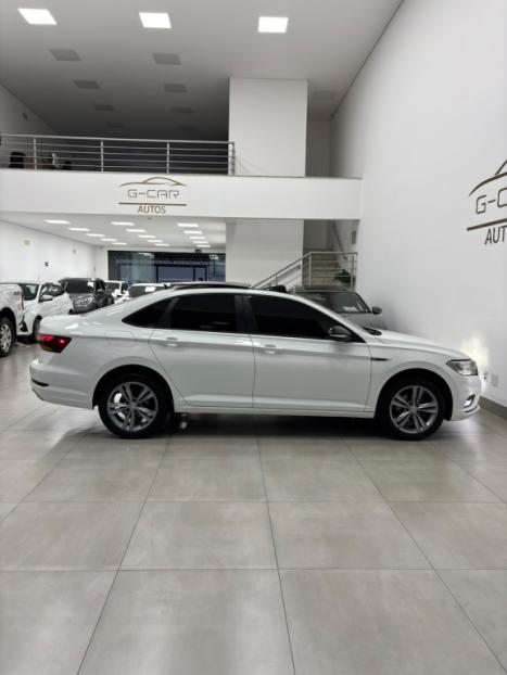 VOLKSWAGEN Jetta 1.4 4P 250 TSI R-LINE AUTOM�TICO, Foto 4