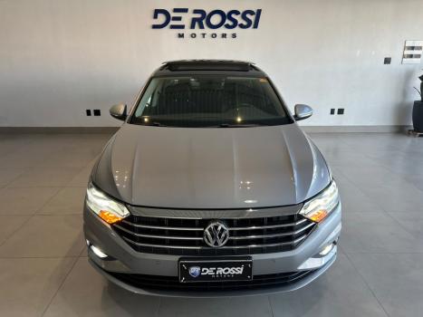 VOLKSWAGEN Jetta 1.4 4P 250 TSI TURBO COMFORTLINE AUTOM�TICO, Foto 4