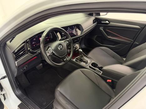 VOLKSWAGEN Jetta 1.4 4P 250 TSI R-LINE AUTOM�TICO, Foto 3