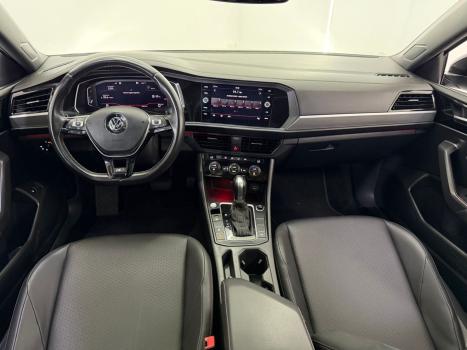 VOLKSWAGEN Jetta 1.4 4P 250 TSI R-LINE AUTOM�TICO, Foto 4
