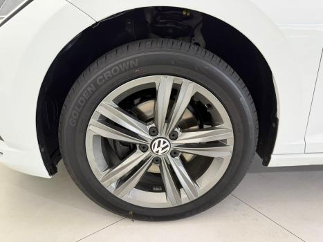 VOLKSWAGEN Jetta 1.4 4P 250 TSI R-LINE AUTOM�TICO, Foto 15