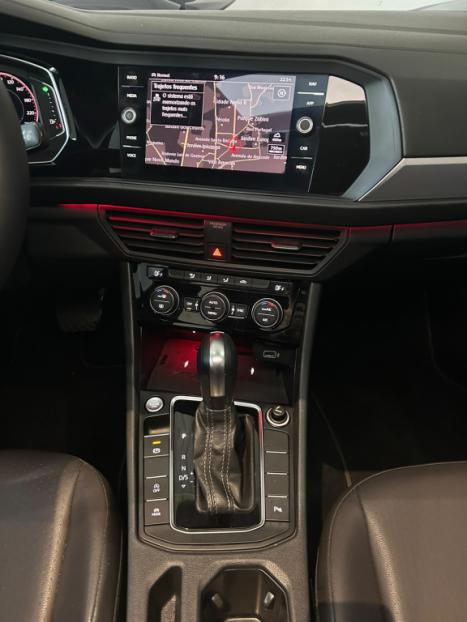 VOLKSWAGEN Jetta 1.4 4P 250 TSI R-LINE AUTOMÁTICO, Foto 8