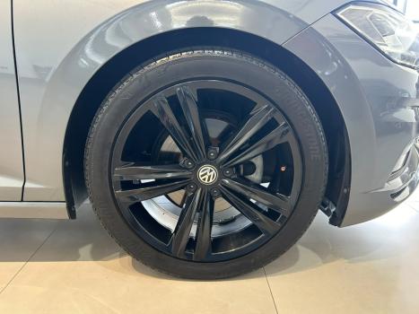 VOLKSWAGEN Jetta 1.4 4P 250 TSI R-LINE AUTOMÁTICO, Foto 18