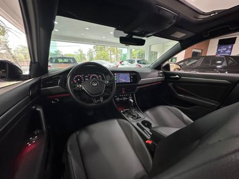VOLKSWAGEN Jetta 1.4 4P 250 TSI R-LINE AUTOM�TICO, Foto 19