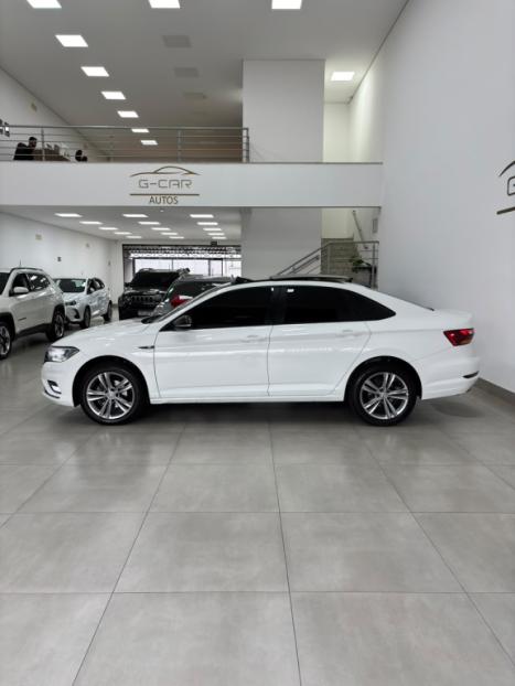 VOLKSWAGEN Jetta 1.4 4P 250 TSI R-LINE AUTOMÁTICO, Foto 3