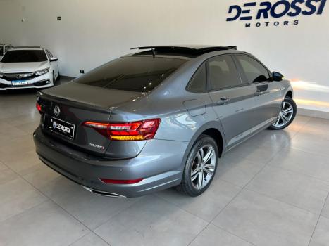 VOLKSWAGEN Jetta 1.4 4P 250 TSI R-LINE AUTOMÁTICO, Foto 14