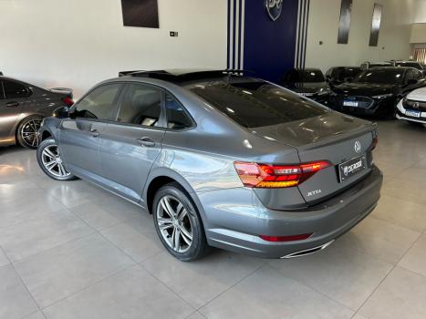 VOLKSWAGEN Jetta 1.4 4P 250 TSI R-LINE AUTOMÁTICO, Foto 16