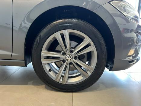 VOLKSWAGEN Jetta 1.4 4P 250 TSI R-LINE AUTOMÁTICO, Foto 18