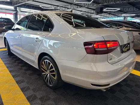 VOLKSWAGEN Jetta 1.4 16V 4P TSI COMFORTLINE AUTOMÁTICO, Foto 4