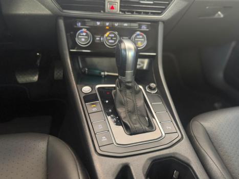 VOLKSWAGEN Jetta 1.4 4P 250 TSI TURBO COMFORTLINE AUTOMÁTICO, Foto 6