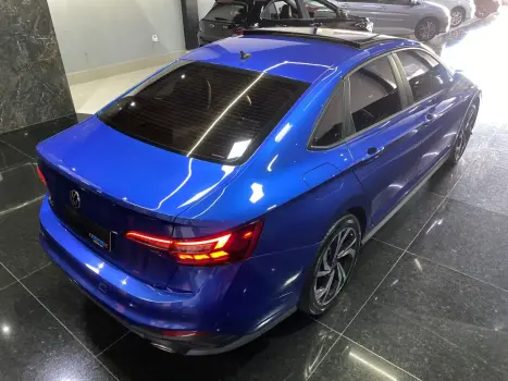 VOLKSWAGEN Jetta 2.0 4P 350 TSI GLI AUTOMÁTICO DSG, Foto 7 VOLKSWAGEN Jetta 2.0 4P 350 TSI GLI AUTOMÁTICO DSG, Foto 7