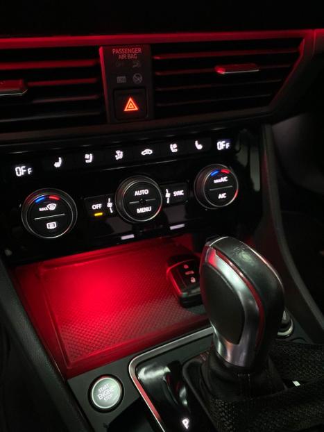 VOLKSWAGEN Jetta 2.0 4P 350 TSI GLI AUTOMÁTICO DSG, Foto 18 VOLKSWAGEN Jetta 2.0 4P 350 TSI GLI AUTOMÁTICO DSG, Foto 18