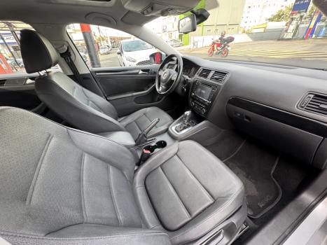 VOLKSWAGEN Jetta 2.0 4P FLEX CONFORTLINE TIPTRONIC AUTOMTICO, Foto 12