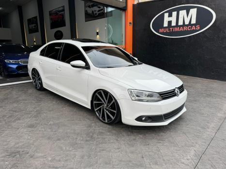 VOLKSWAGEN Jetta 2.0 4P FLEX CONFORTLINE TIPTRONIC AUTOMÁTICO, Foto 1 VOLKSWAGEN Jetta 2.0 4P FLEX CONFORTLINE TIPTRONIC AUTOMÁTICO, Foto 1