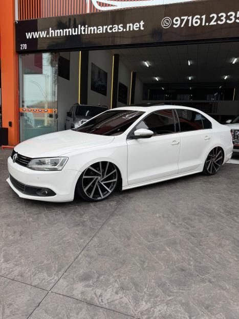 VOLKSWAGEN Jetta 2.0 4P FLEX CONFORTLINE TIPTRONIC AUTOMÁTICO, Foto 5 VOLKSWAGEN Jetta 2.0 4P FLEX CONFORTLINE TIPTRONIC AUTOMÁTICO, Foto 5