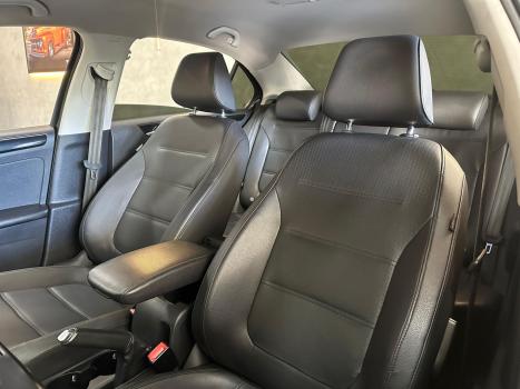 VOLKSWAGEN Jetta 2.0 4P TSI HIGHLINE 211 CV AUTOMÁTICO, Foto 10 VOLKSWAGEN Jetta 2.0 4P TSI HIGHLINE 211 CV AUTOMÁTICO, Foto 10