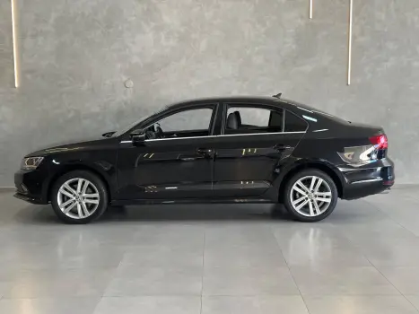 VOLKSWAGEN Jetta 2.0 4P TSI HIGHLINE 211 CV AUTOM�TICO, Foto 4