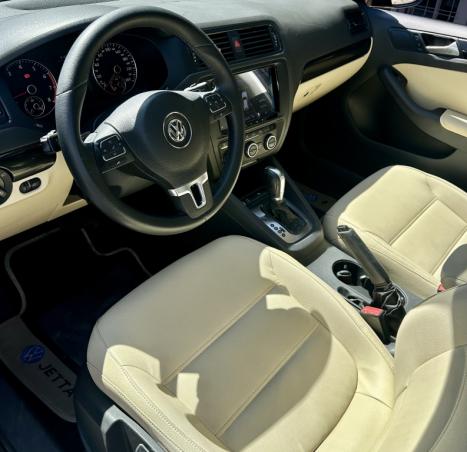 VOLKSWAGEN Jetta 2.0 4P FLEX CONFORTLINE TIPTRONIC AUTOMTICO, Foto 10