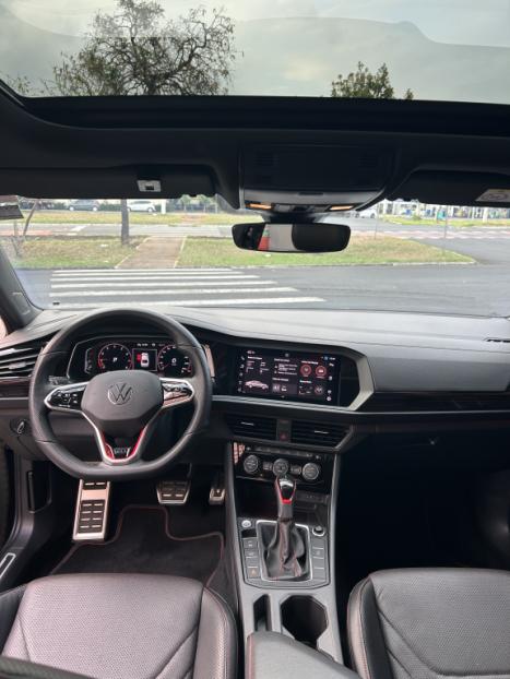 VOLKSWAGEN Jetta 2.0 4P 350 TSI GLI AUTOMÁTICO DSG, Foto 8 VOLKSWAGEN Jetta 2.0 4P 350 TSI GLI AUTOMÁTICO DSG, Foto 8