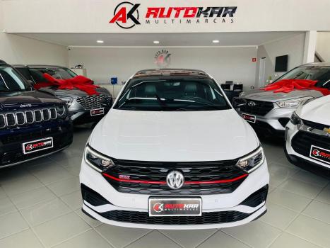 VOLKSWAGEN Jetta 2.0 4P 350 TSI GLI AUTOMÁTICO DSG, Foto 3 VOLKSWAGEN Jetta 2.0 4P 350 TSI GLI AUTOMÁTICO DSG, Foto 3