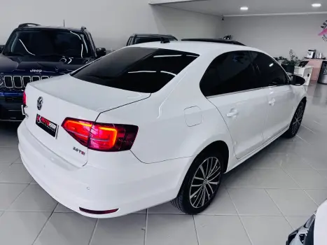 VOLKSWAGEN Jetta 2.0 4P TSI HIGHLINE 211 CV AUTOMÁTICO, Foto 7 VOLKSWAGEN Jetta 2.0 4P TSI HIGHLINE 211 CV AUTOMÁTICO, Foto 7