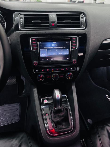 VOLKSWAGEN Jetta 2.0 4P TSI HIGHLINE 211 CV AUTOM�TICO, Foto 15