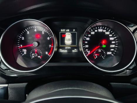 VOLKSWAGEN Jetta 2.0 4P TSI HIGHLINE 211 CV AUTOM�TICO, Foto 16