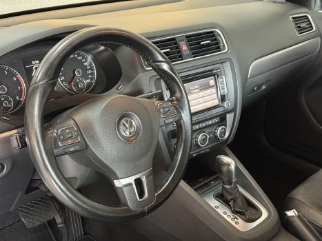 VOLKSWAGEN Jetta 2.0 4P TSI HIGHLINE 211 CV AUTOMTICO, Foto 2