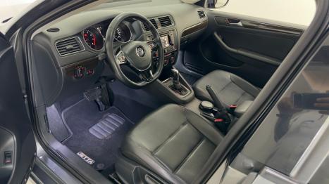 VOLKSWAGEN Jetta 2.0 4P FLEX CONFORTLINE TIPTRONIC AUTOMTICO, Foto 6