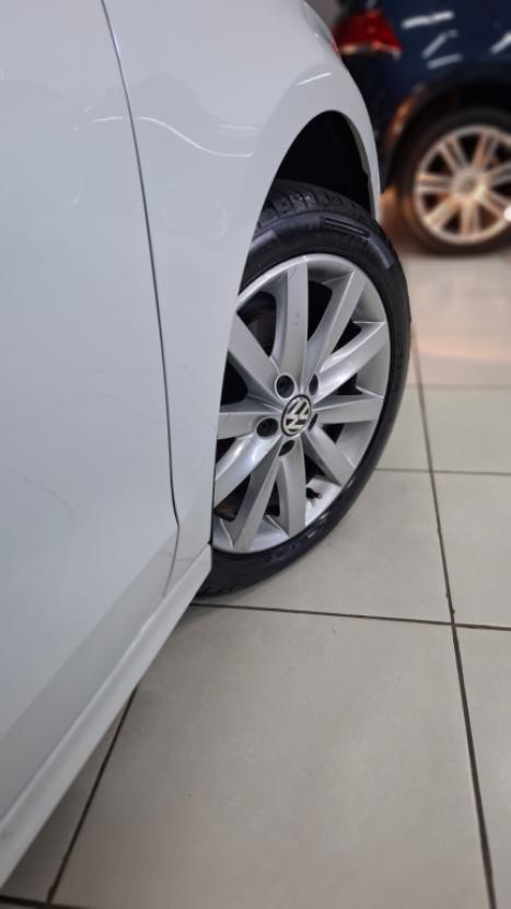 VOLKSWAGEN Jetta 2.0 4P FLEX CONFORTLINE TIPTRONIC AUTOMTICO, Foto 3