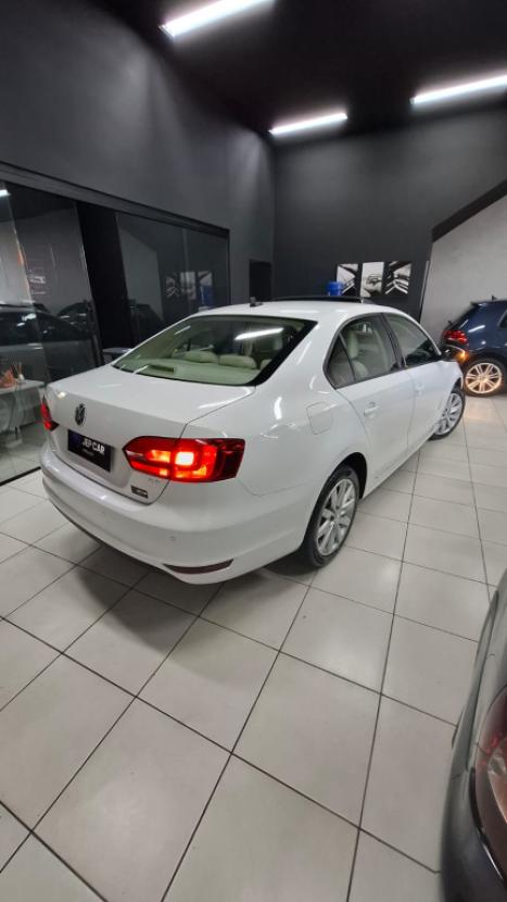 VOLKSWAGEN Jetta 2.0 4P FLEX CONFORTLINE TIPTRONIC AUTOMTICO, Foto 4