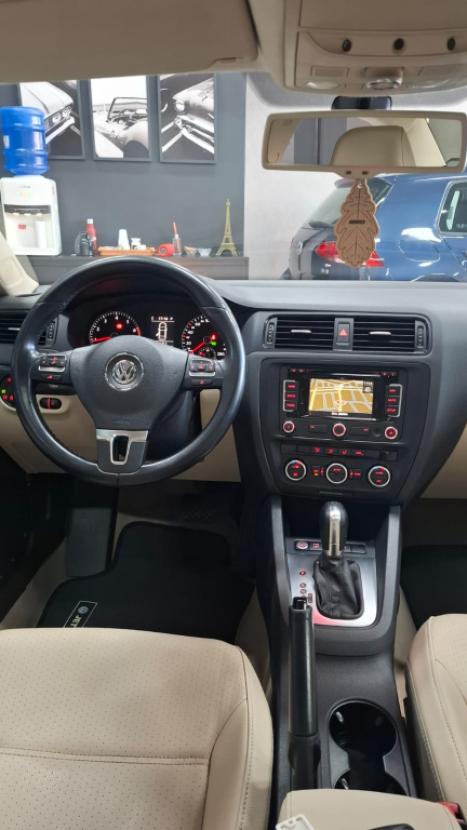 VOLKSWAGEN Jetta 2.0 4P FLEX CONFORTLINE TIPTRONIC AUTOMTICO, Foto 8