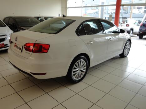 VOLKSWAGEN Jetta 2.0 4P TSI HIGHLINE 200 CV AUTOMTICO, Foto 5