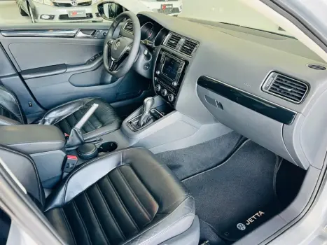 VOLKSWAGEN Jetta 2.0 4P TSI HIGHLINE 211 CV AUTOMTICO, Foto 20