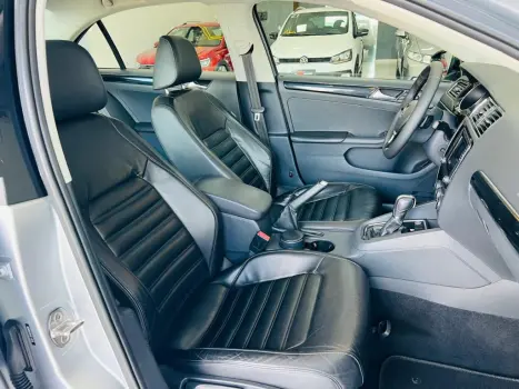 VOLKSWAGEN Jetta 2.0 4P TSI HIGHLINE 211 CV AUTOMTICO, Foto 21