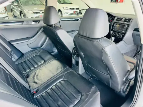 VOLKSWAGEN Jetta 2.0 4P TSI HIGHLINE 211 CV AUTOMTICO, Foto 23