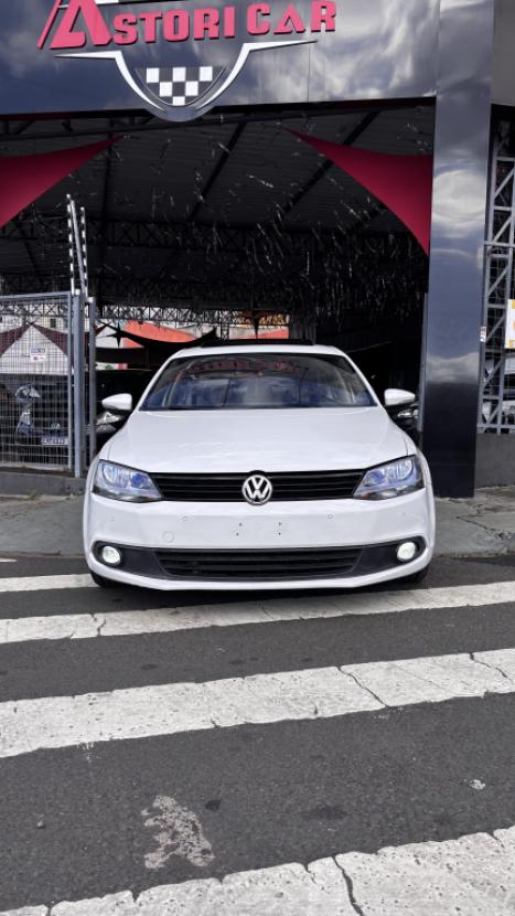VOLKSWAGEN Jetta 2.0 4P FLEX CONFORTLINE TIPTRONIC AUTOMTICO, Foto 3