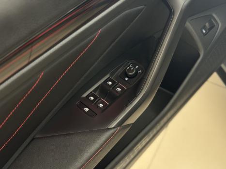 VOLKSWAGEN Jetta 2.0 4P 350 TSI GLI AUTOMTICO DSG, Foto 16