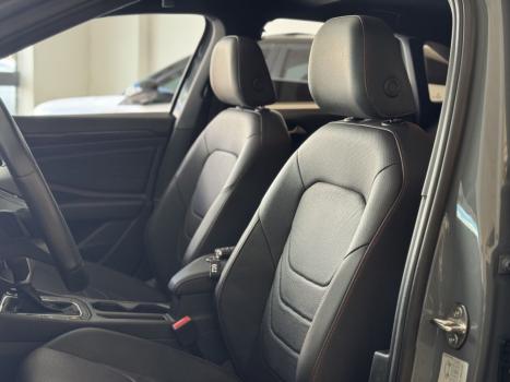 VOLKSWAGEN Jetta 2.0 4P 350 TSI GLI AUTOMTICO DSG, Foto 17