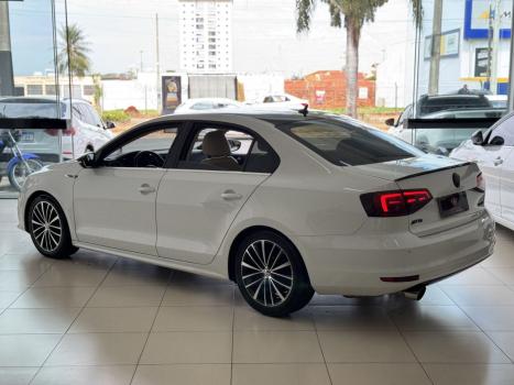 VOLKSWAGEN Jetta 2.0 4P TSI HIGHLINE 211 CV AUTOMTICO, Foto 4